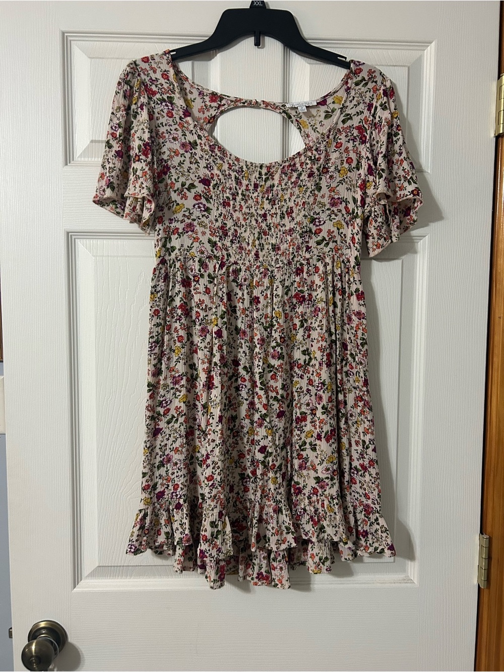Girls Floral Smocked Short Sleeve Dress in Cream and Pink